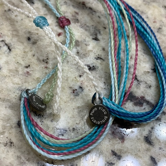 2 Pure Vida bracelets & Kohl’s jewelry tree - Picture 3 of 6